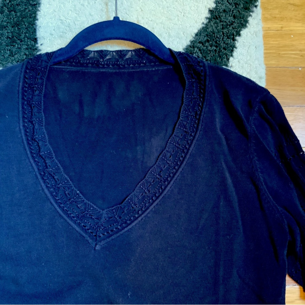 Navy blue top - Picture 2 of 3